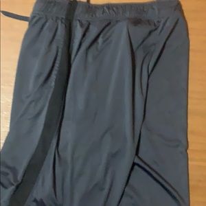 I am selling a pair of tek gear shorts